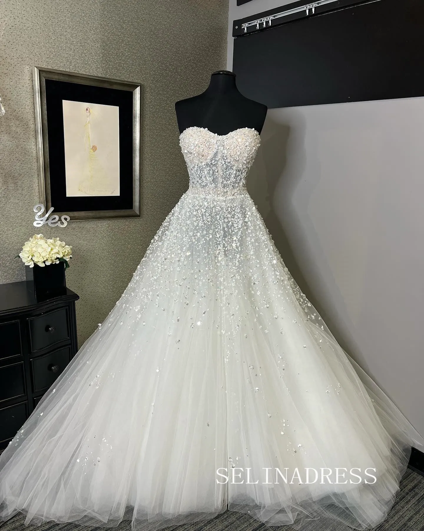 A-line Sweetheart Beaded Sequins Wedding Dress Rustic Bridal Gowns TKL3054
