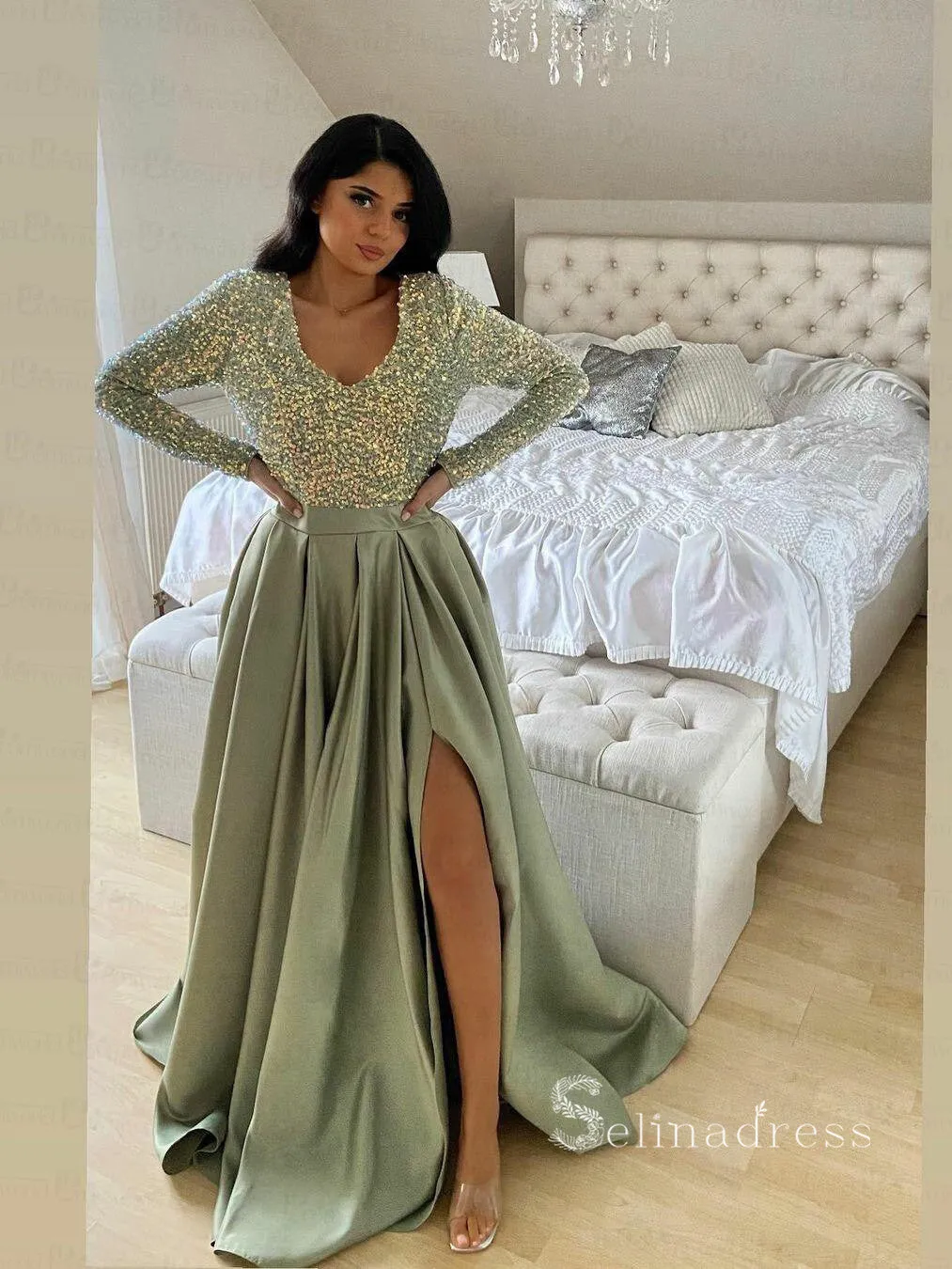 A-line V neck Long Sleeve Green Long Prom Dress Sequins Sparkly Evening Dresses HLK010
