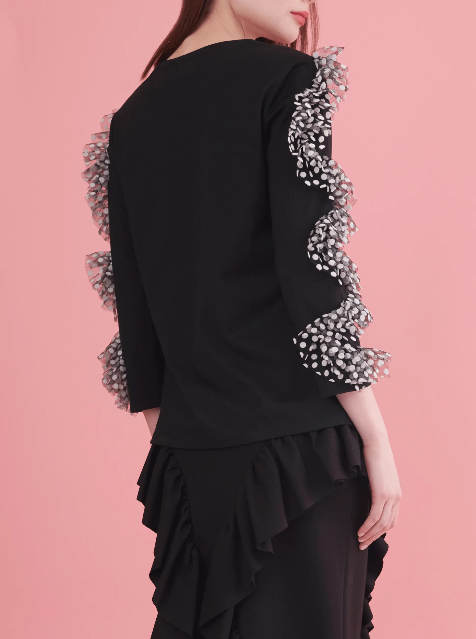 RUFFLE CROP SLEEVE TOP, BLACK